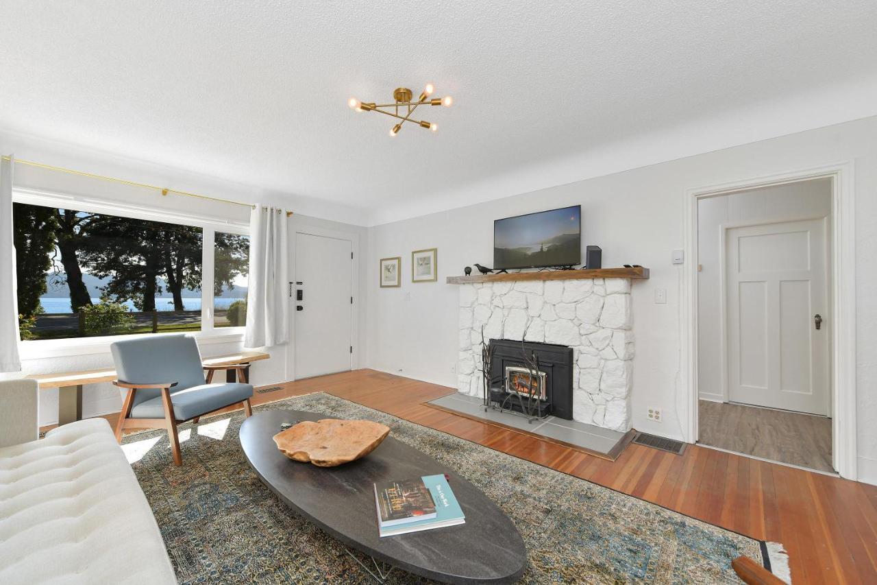 The Bayside Cottage North Saanich Exterior foto