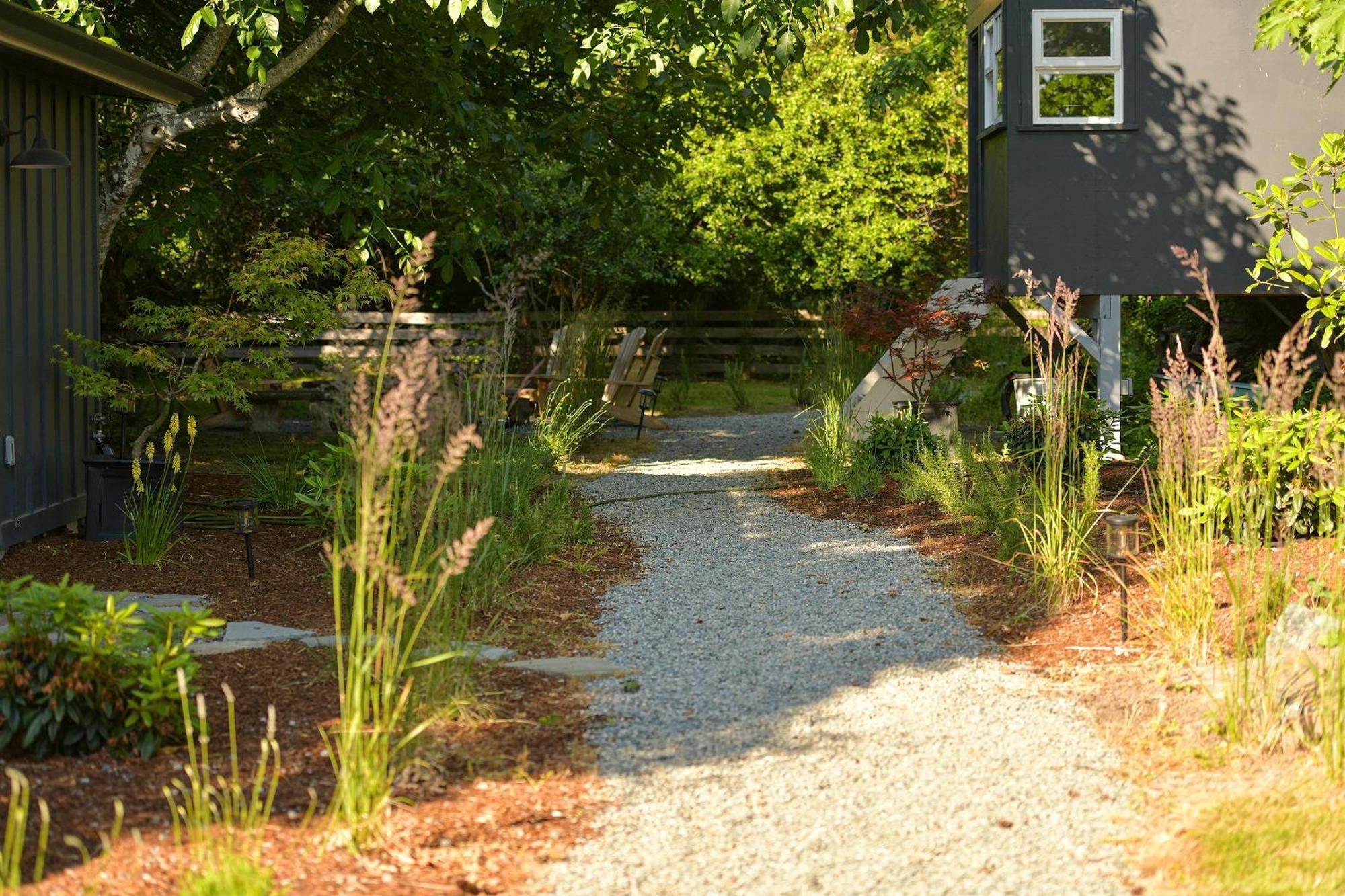 The Bayside Cottage North Saanich Exterior foto